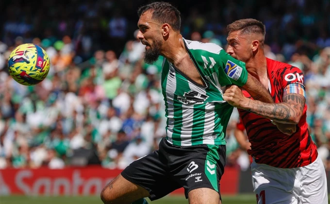 You are currently viewing Borha Iglesijas matirao Rajkovića i vratio Betis u zonu Lige šampiona!