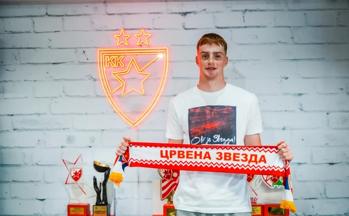 Novi Zvezdin biser potpisao profesionalni ugovor