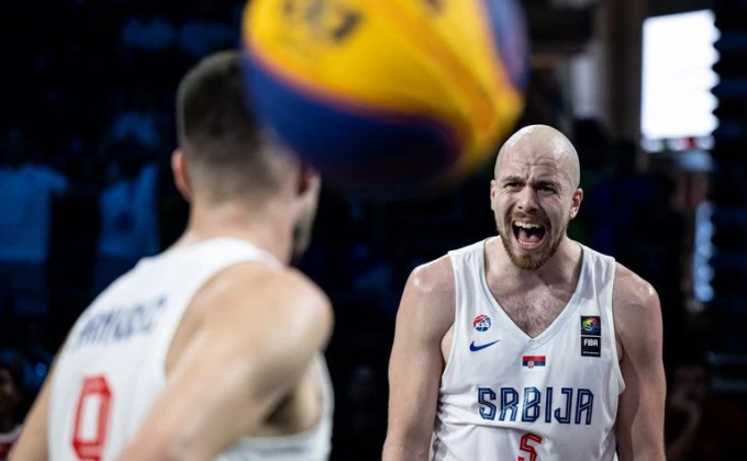 Basketaši Srbije pobedom započeli Svetsko prvenstvo, blista Nerandžić