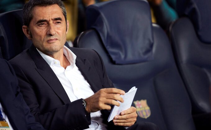 You are currently viewing Valverde ili Bijelsa, može biti samo jedan, navijači obožavaju obojicu!
