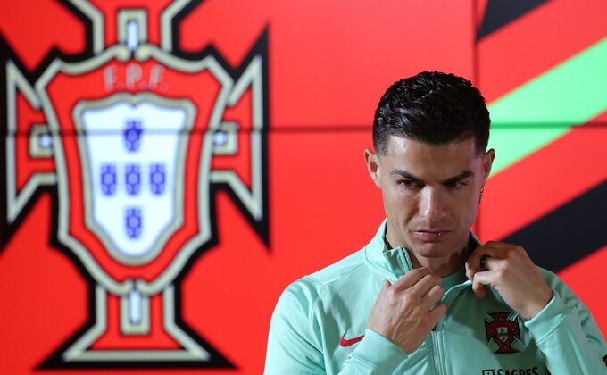 You are currently viewing Obično to ne radi, ali je Ronaldo morao da se oglasi na spekulacije: “Ovo je laž!”