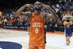 Valensije demolirala Tenerife, finale na vidiku!