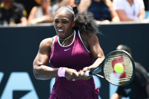 Šok na Rolan Garosu, Serena odustala!