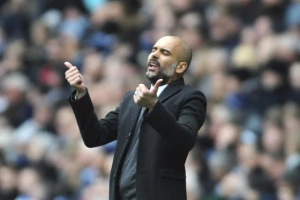 Pep se igra sa živcima navijača, Klop napravio jednu veliku promenu (SASTAVI)