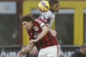 Montolivo predvodi Milan na derbiju