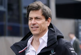 Iz Mercedesa odgovaraju Maksu: "On prolazi kroz horor"