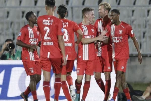 Zvezda naciljala desnog beka - Igrao za reprezentaciju Holandije i košta 3.000.000 evra!