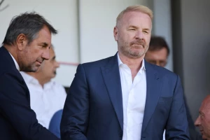 Milan bira između dvojice trenera - "bomba" iz Španije ili nešto iz "domaće kuhinje"?