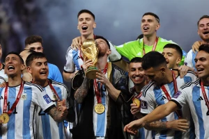 Sastanak na Trampovom tornju, Infantino za, Čeferin protiv, svaka treća članica FIFA na Mundijalu 2030!?