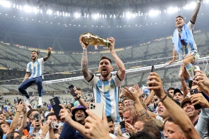 Grupa J -  Argentina nadmoćna, ostali neka se poređaju!