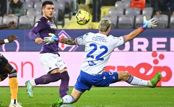 EPA/CLAUDIO GIOVANNINI