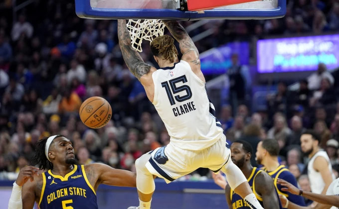 EPA/JOHN G. MABANGLO