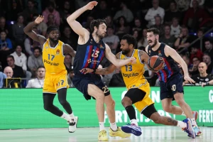 Hilijard Zvezdina opcija, ali ne prva?