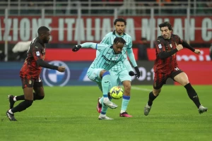 Je l' neko rekao derbi? Milan rutinirao Atalantu i stigao Inter