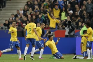 Brazilci očerupali "Petlove"!
