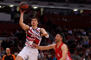 Krilni centar slobodan agent, da li bi mogao biti opcija za Partizan i Zvezdu?
