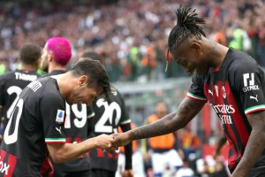 Da ne poverujete - Neki novi Milan je stigao, posle 17 godina se zeleni!