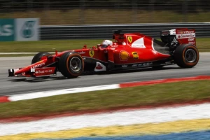 F1 - Veliki Ferarijev povratak, Fetelov istorijski trijumf!