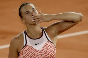 RG - Sabalenka u četvrtfinalu, Svitolina i Kasatkina se nisu rukovale