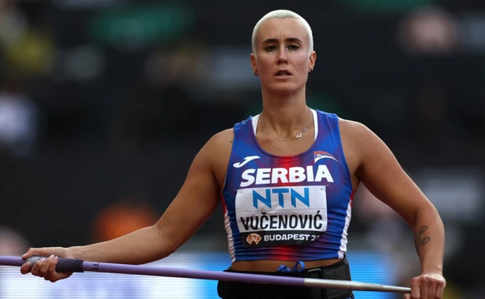 EPA/ANNA SZILAGYI