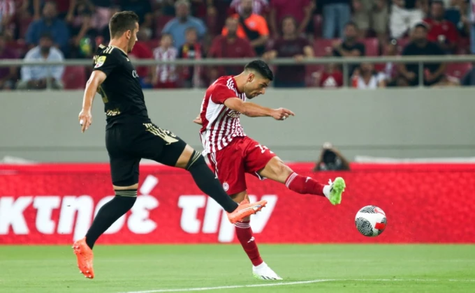 Sportske.net - Čukarički poražen, ali je dobio drugo poluvreme u Pireju, ima nade!