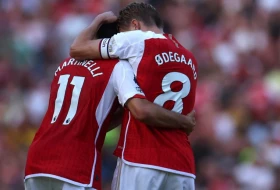 Arsenal MORA da proda zvezdu tima!