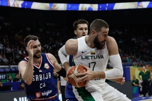 Oglasio se Jonas Valančijunas i bio zagonetan