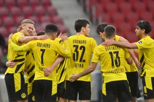 Borusija Dortmund predstavila novog golmana