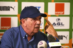 Ovo se retko viđa, Obala Slonovače smenila selektora usred takmičenja!