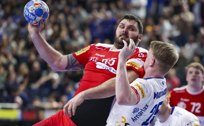 EPA/CHRISTOPHER NEUNDORF