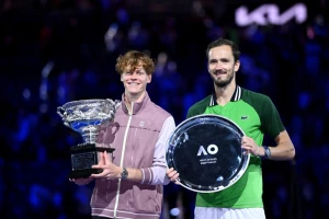 Novak čestitao Sineru, ali ni Medvedeva nije zaboravio!