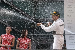 Hamilton: ''Ferari? Ma, nisu mogli da nas ugroze''