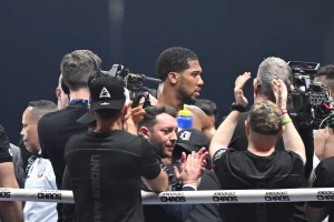 Entoni Džošua imao udes - Dve osobe poginule, on povređen