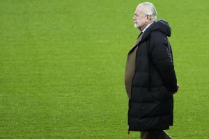 De Laurentis prodaje Napoli!? Na stolu 2.000.000.000 evra!
