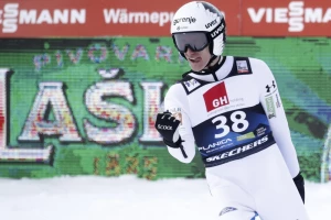 Izvanredni skokovi Petera Prevca za pobedu na Planici!