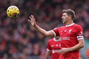 Džerard video sebe u reakciji Salaha: "Niko nije savršen, svi smo gubili glavu"