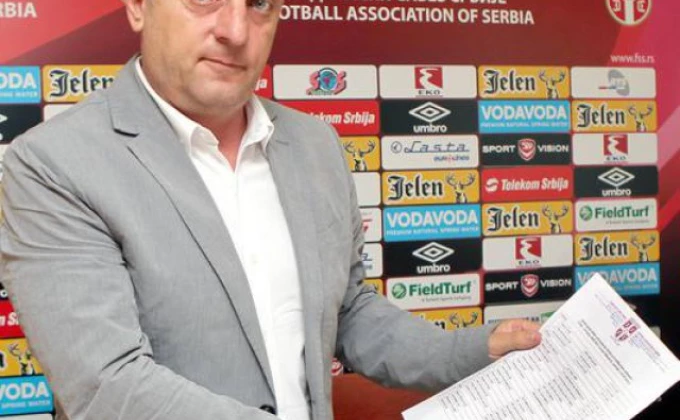 BETA/BETAPHOTO/BRANISLAV BOZIC/DR