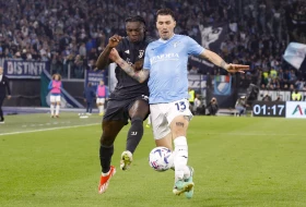 Pozdravio se sa navijačima i saigračima, pa ostao u Laciju!