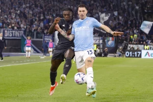 Pozdravio se sa navijačima i saigračima, pa ostao u Laciju!