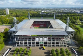Posle HSV-a, i Keln se u velikom stilu vratio u Bundesligu, Elversberg ide u baraž!