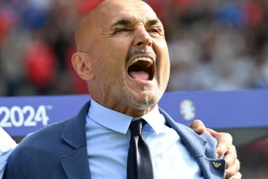 I zvanični potres na Apeninima - Lućano Spaleti!