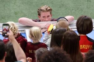 De Brujne čuvenog novinara nazvao "glupanom", stigao odgovor: "Razmaženo derište!"