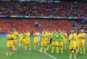 Komšije, bravo! Rumuni kao Japanci, posle eliminacije oduševili fudbalsku Evropu!