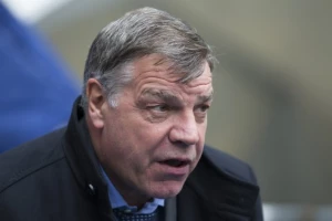 Everton baca rukavicu Vest Hemu zbog nezadovoljnog "Tobdžije"