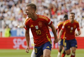 Španci "rasplakali" penzionera Krosa i pokorili Nemačku, "furija" u polufinalu EURO!