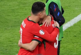 Pepe se u suzama i u zagrljaju Ronalda oprostio od Evropskog prvenstva