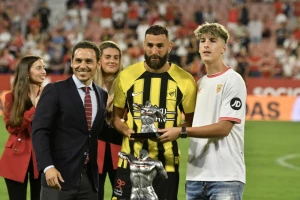 U Realu nema ko da vikne - Benzema oštro o "raštimovanim zvezdama"