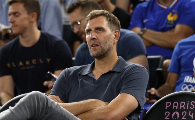 EPA/CAROLINE BREHMAN