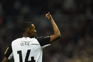 Liverpul ipak nije svemoguć, ništa od Isaka?!