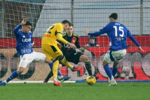 "Boginja" vaskrsnula pokraj jezera, Atalanta dala nadu, pa "ugasila" Komo